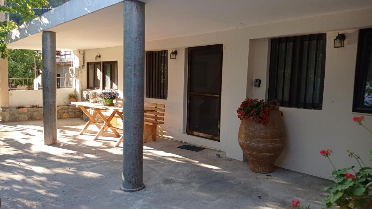 Villatzer - Traditional House With Fireplace And Garden Dzermiádo Kültér fotó