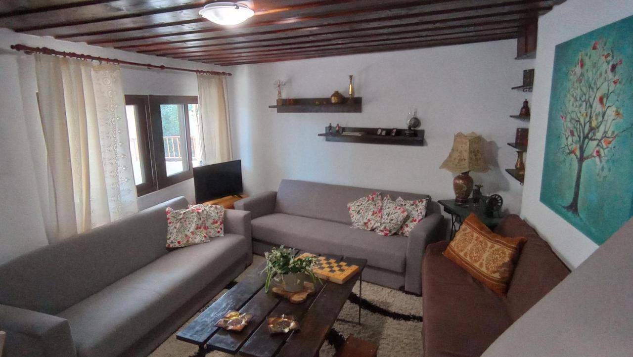 Villatzer - Traditional House With Fireplace And Garden Dzermiádo Kültér fotó